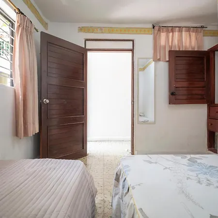 Casa Caribe, Excellent Location In Bocagrande * Cartagena