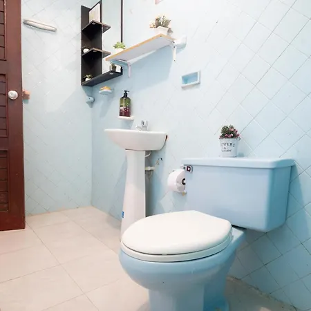 Casa Caribe, Excellent Location In Bocagrande *
