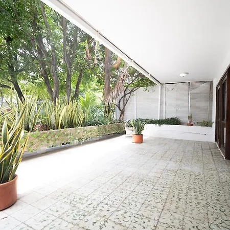 Casa Caribe, Excellent Location In Bocagrande Cartagena