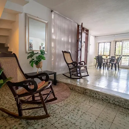 Сasa de vacaciones Casa Caribe, Excellent Location In Bocagrande *