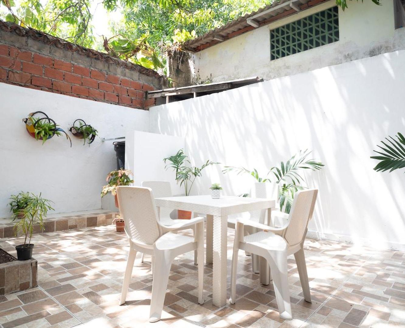Casa Caribe, Excellent Location In Bocagrande * Cartagena