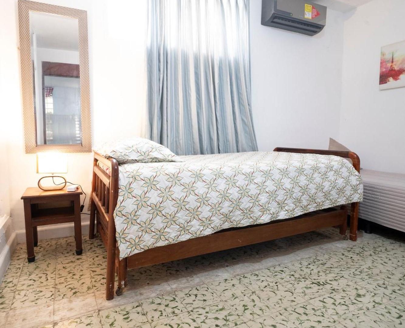Casa Caribe, Excellent Location In Bocagrande