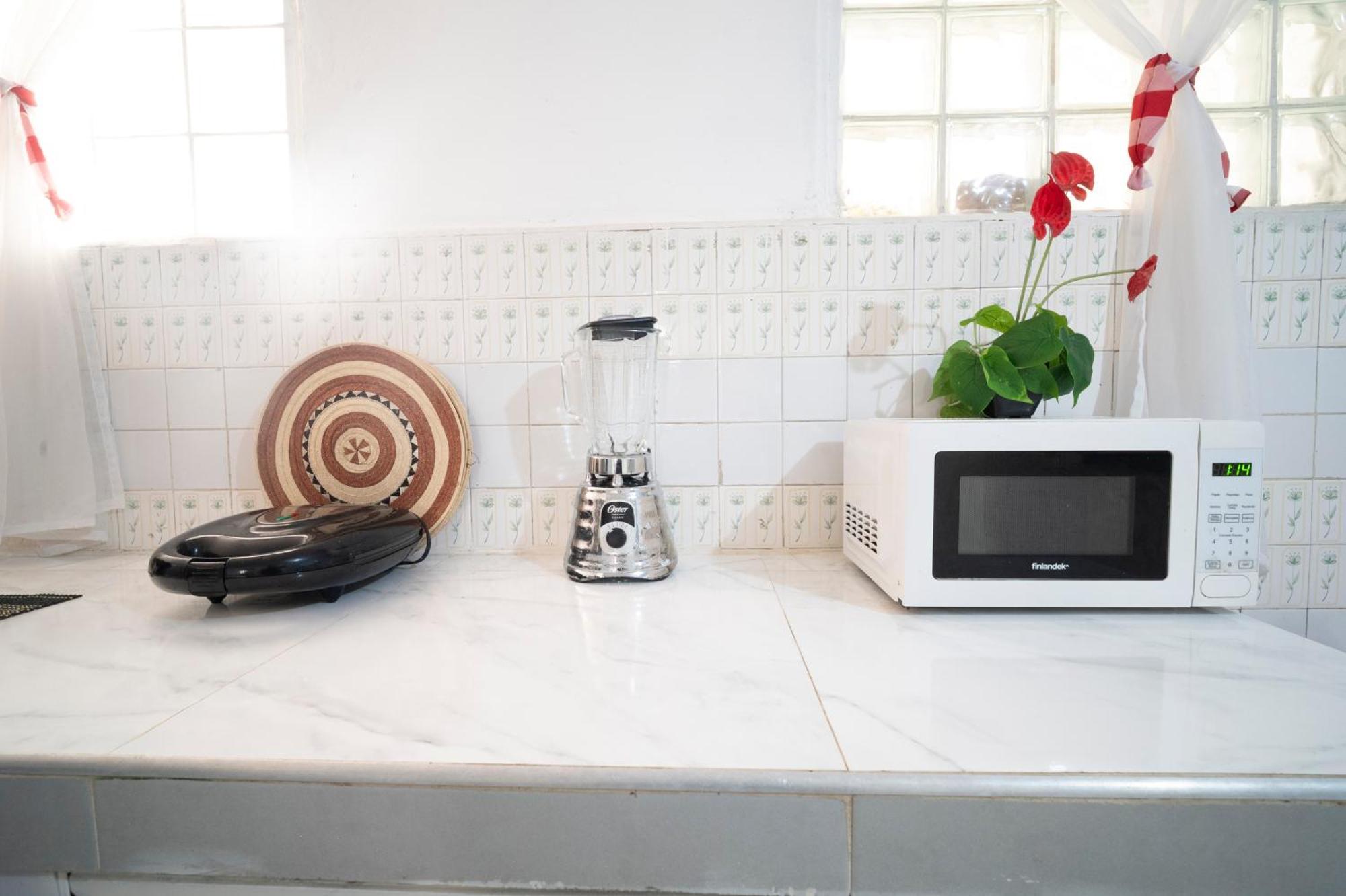 Casa Caribe, Excellent Location In Bocagrande Cartagena