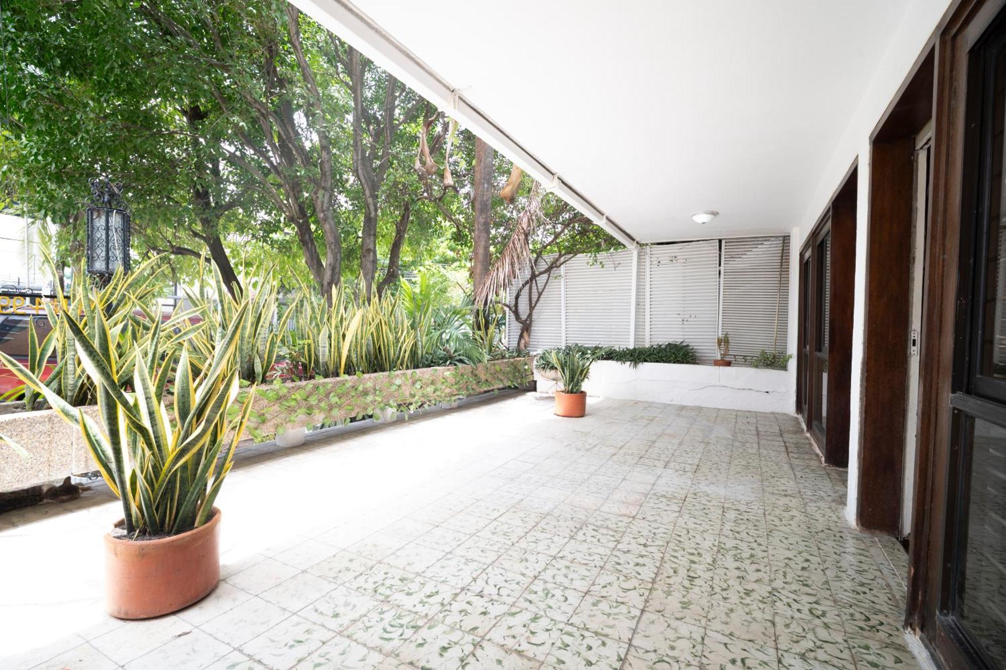 Casa Caribe, Excellent Location In Bocagrande Cartagena