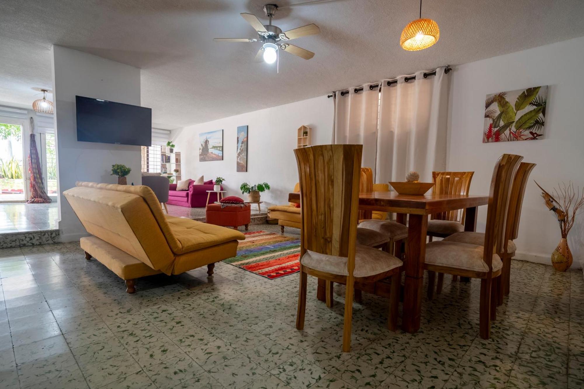 Casa Caribe, Excellent Location In Bocagrande Сasa de vacaciones Cartagena