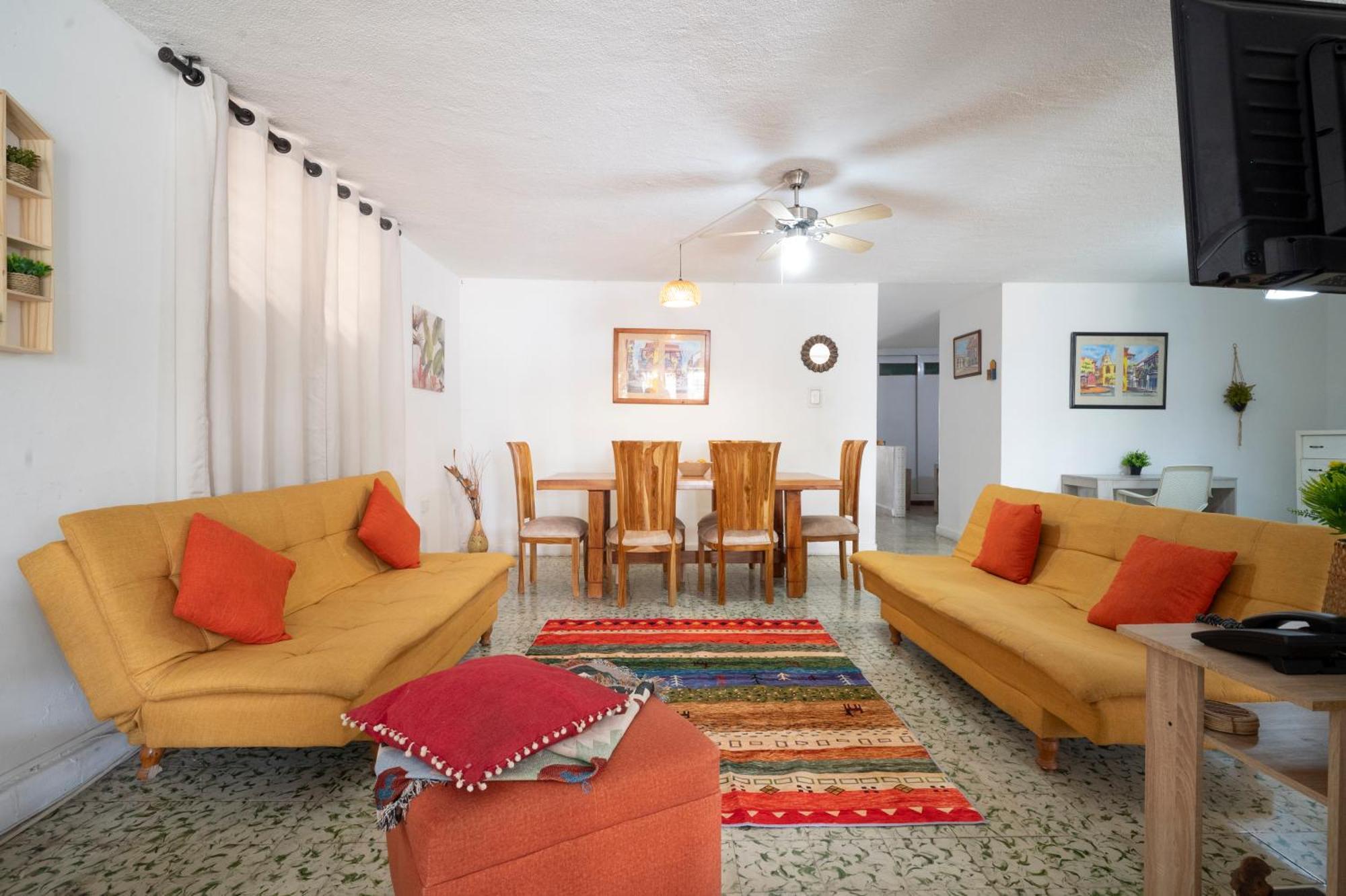 Casa Caribe, Excellent Location In Bocagrande Сasa de vacaciones Cartagena