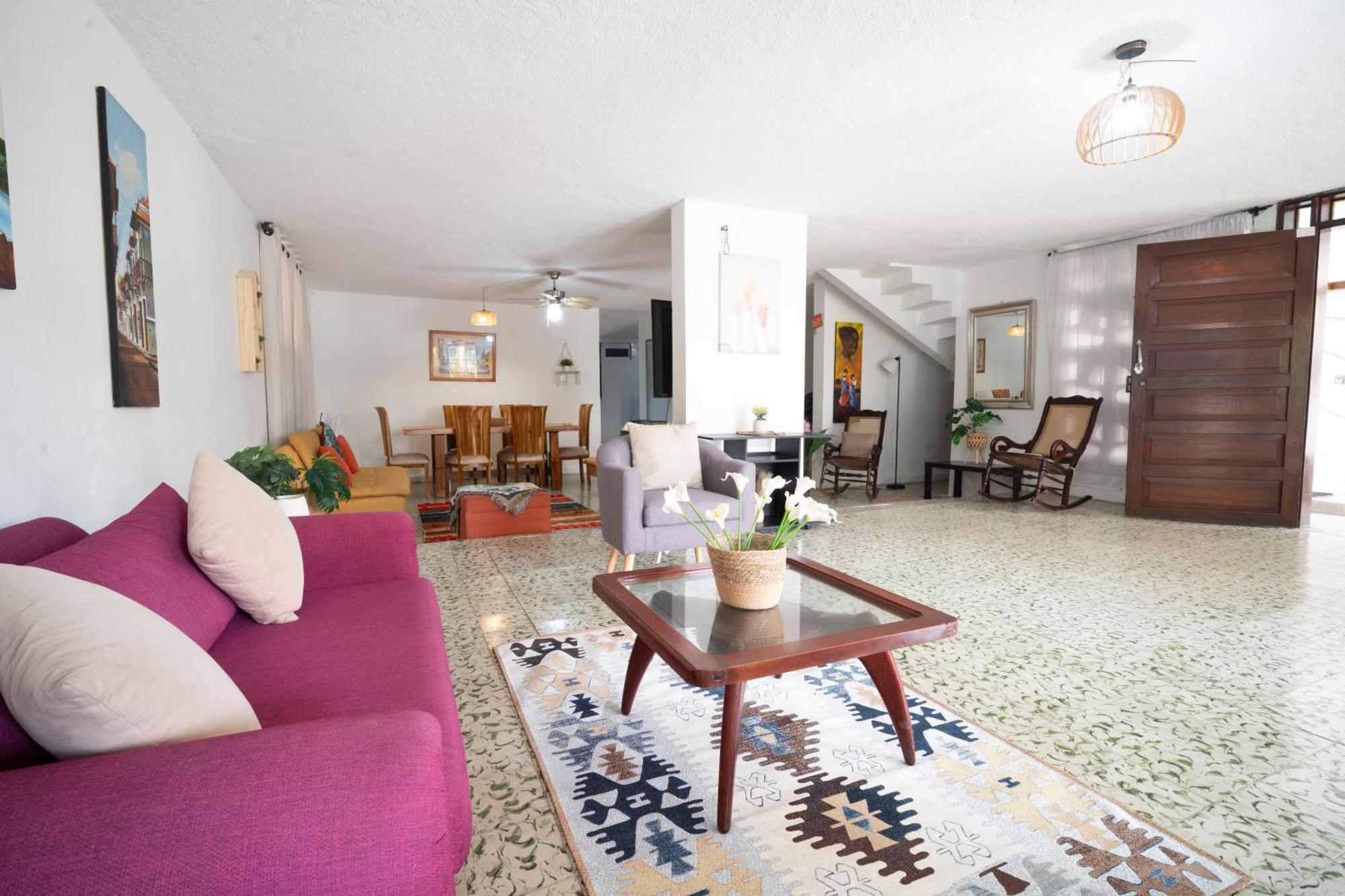 Casa Caribe, Excellent Location In Bocagrande Сasa de vacaciones